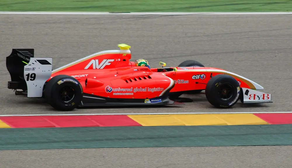 Dallara T12
