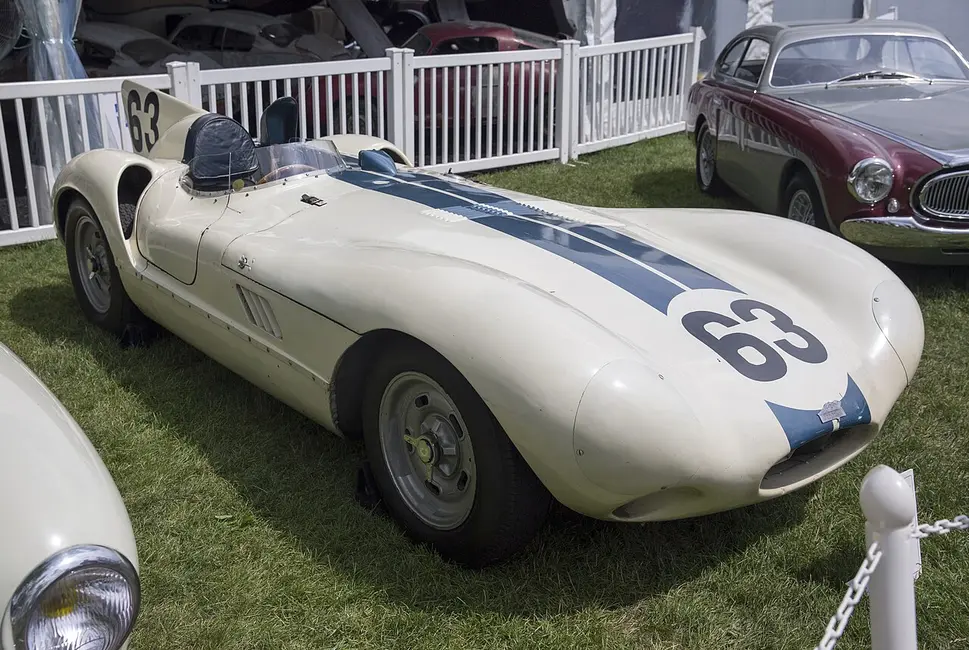 Cunningham C6-R
