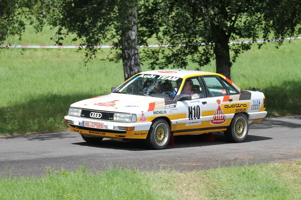 Audi 200 quattro