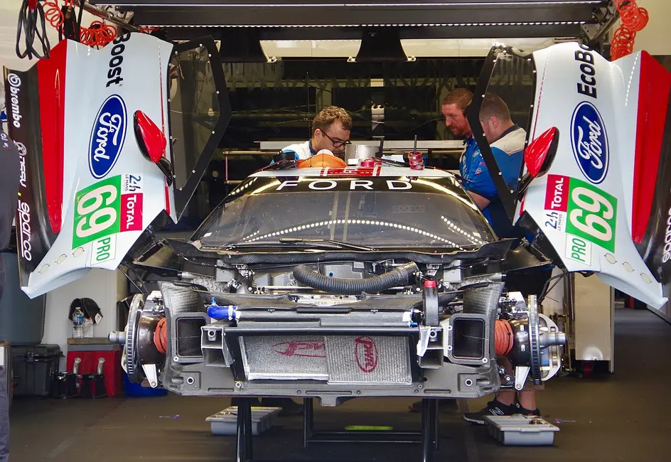 Ford GT (GT1)