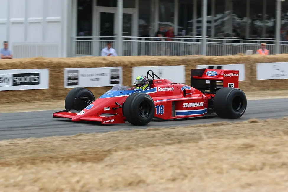 Lola Cars Lola THL2