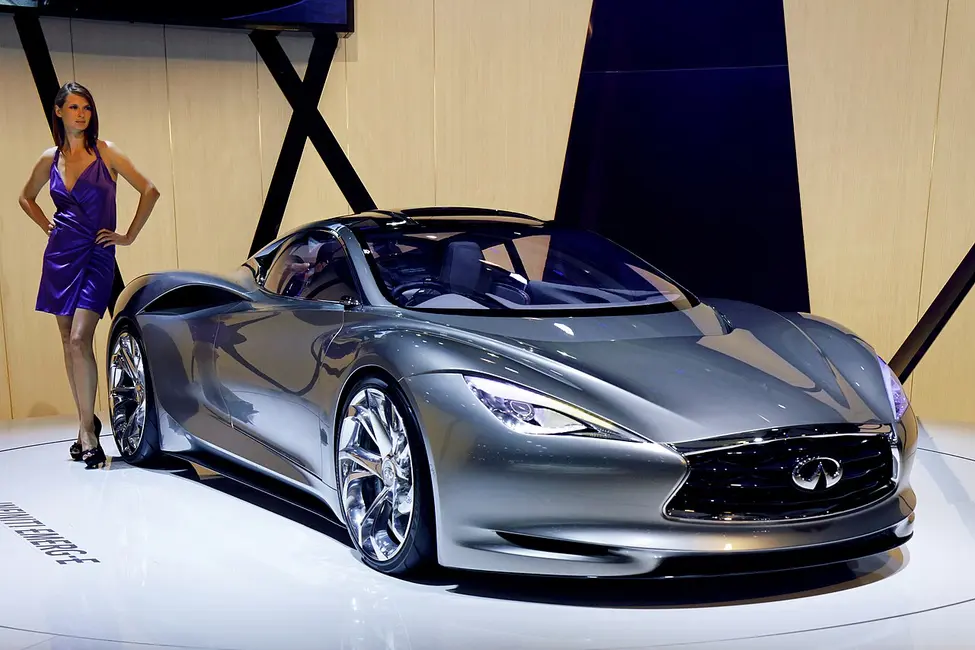 Infiniti Emerg-e