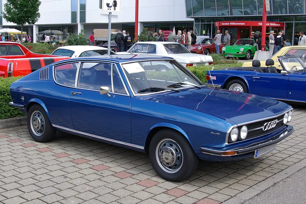 Audi 100 Coupé S