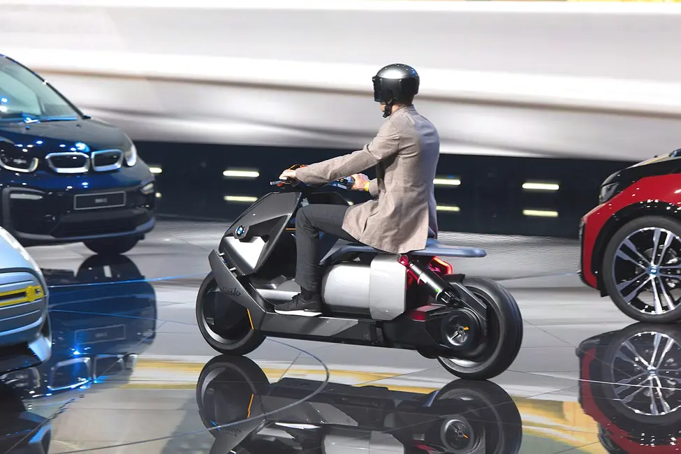 BMW Concept Link