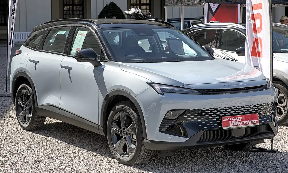 BAIC X6