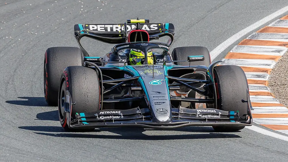 Mercedes-Benz F1 W15 E Performance