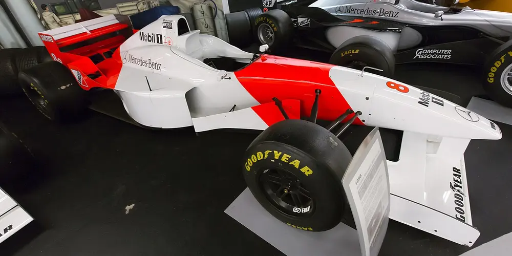 McLaren MP4/11