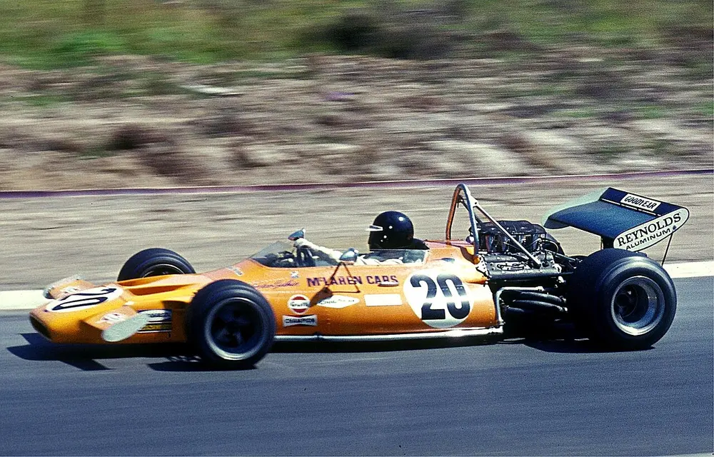 McLaren M19A