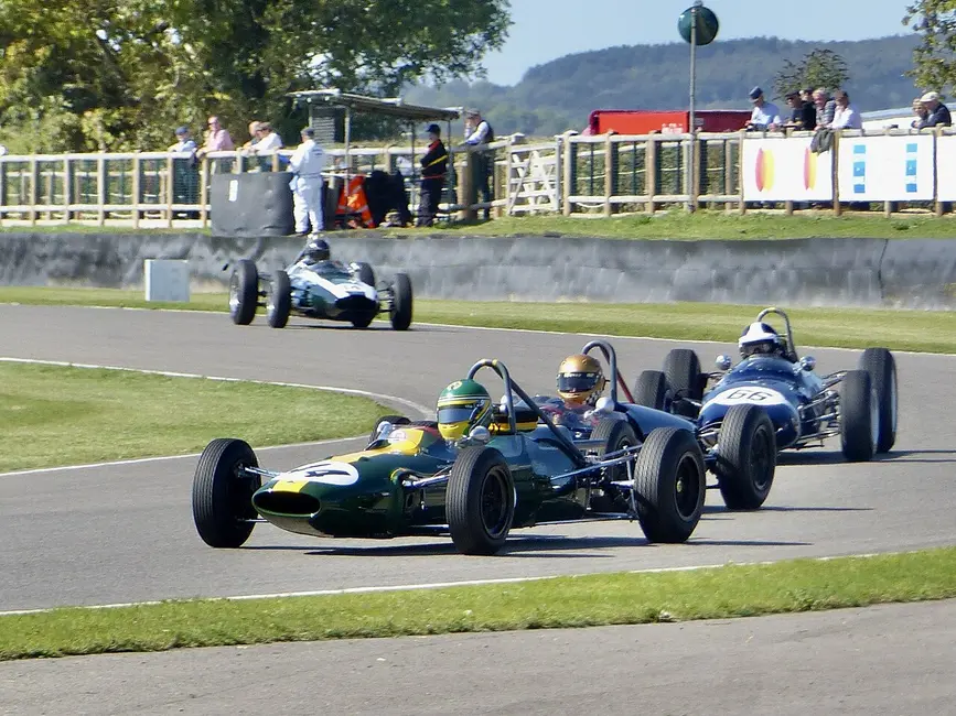 Lotus 44