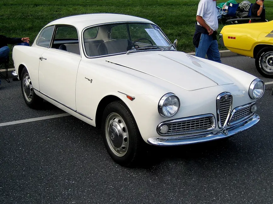Alfa Romeo Giulietta Spider Bertone
