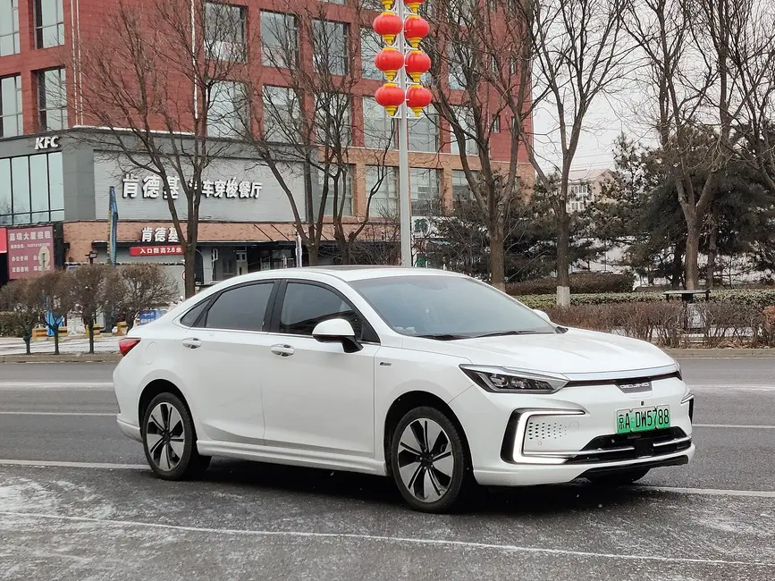 BAIC U7