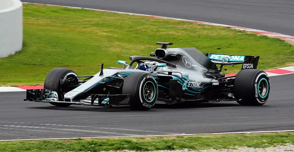 Mercedes-Benz Mercedes AMG F1 W09 EQ Power+